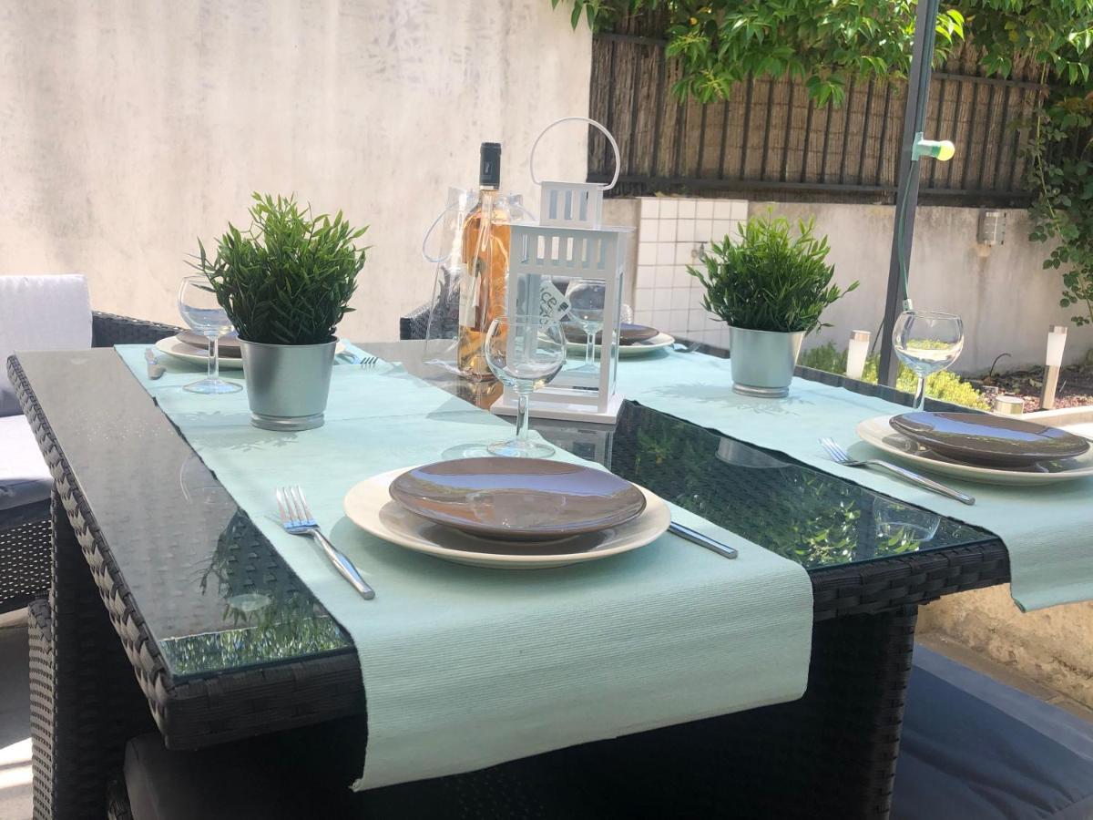 Maison Tendance Avec Jardin, Centre Village, Alpilles, Familles Eyragues Luaran gambar