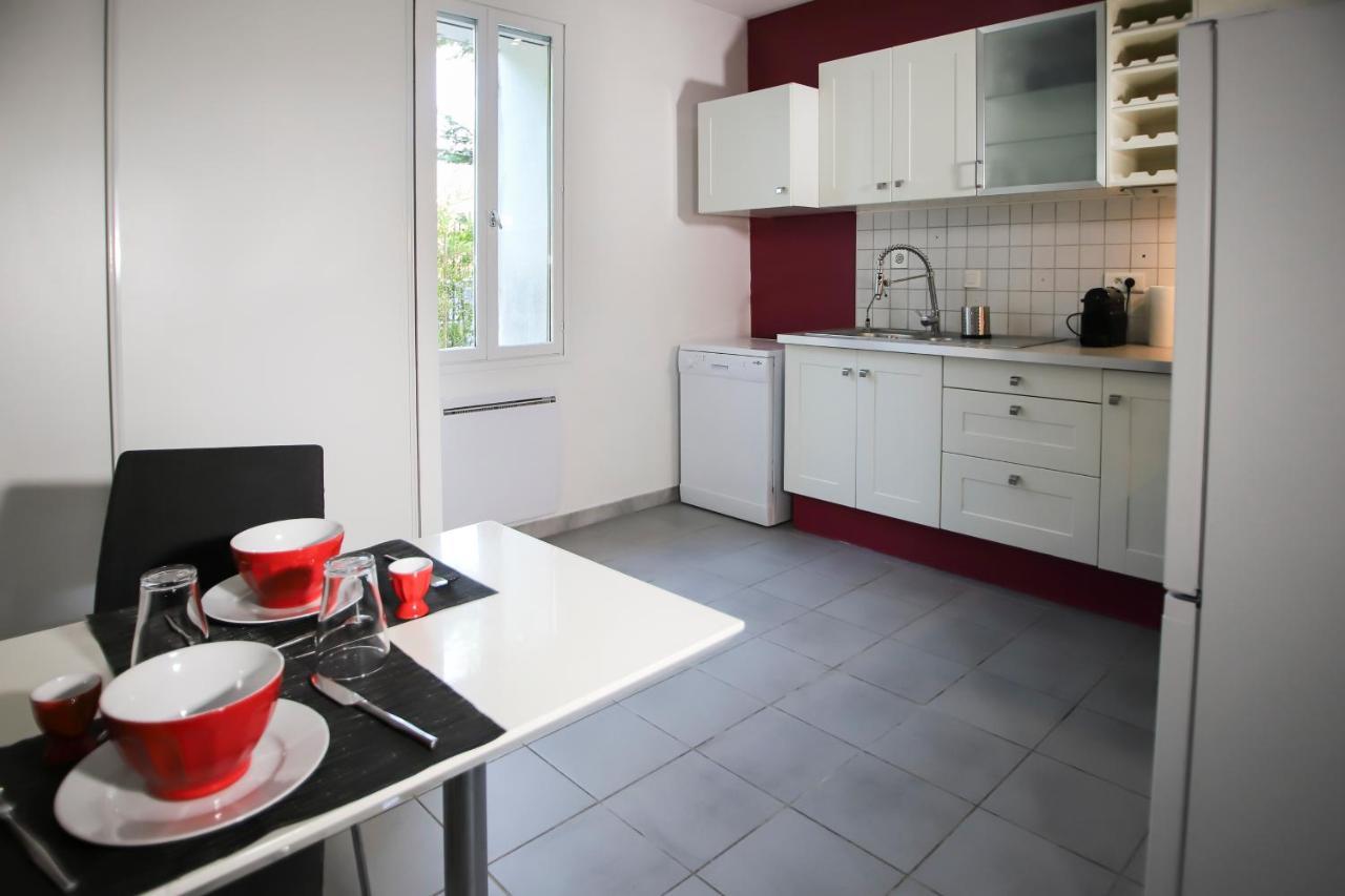 Maison Tendance Avec Jardin, Centre Village, Alpilles, Familles Eyragues Luaran gambar