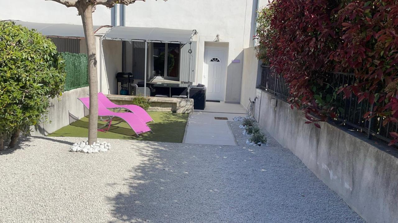 Maison Tendance Avec Jardin, Centre Village, Alpilles, Familles Eyragues Luaran gambar
